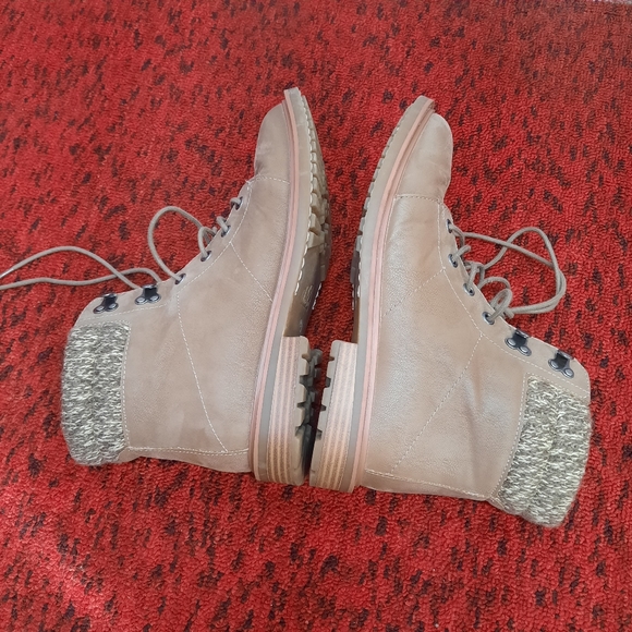 Amore Mia Ranie Ankle Lace Up Women's Boots Sweater Knitted Trim Tan Size 9M - Picture 10 of 15
